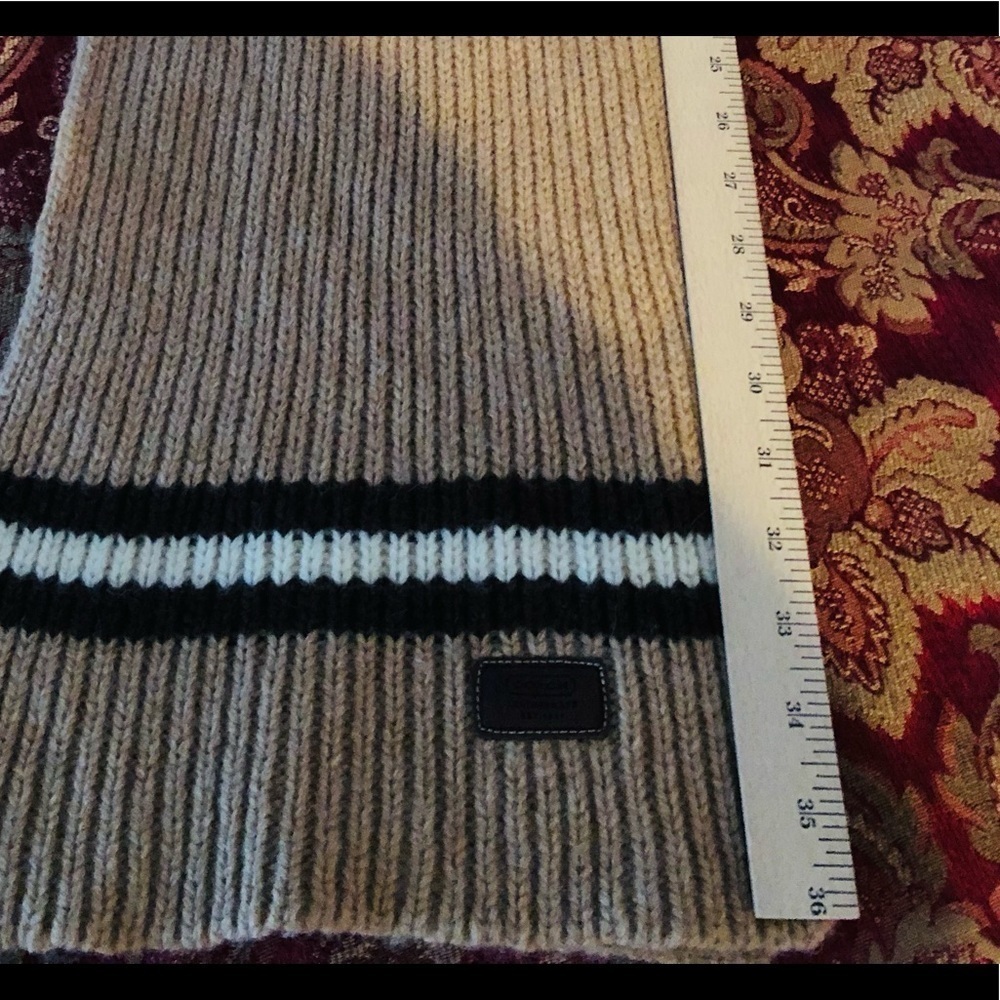 Coach XL knit wool scarf 72” long pic taken while folded  long enough - Picture 8 of 10